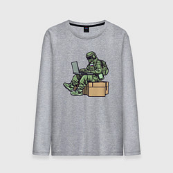Лонгслив хлопковый мужской Российский солдат за ноутбуком, цвет: меланж