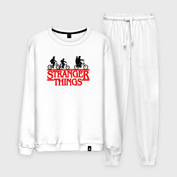 Костюм хлопковый мужской Очень странные дела надпись, цвет: белый