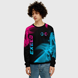 Свитшот мужской Exeed - neon gradient: символ и надпись вертикальн, цвет: 3D-черный — фото 2