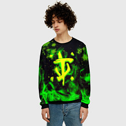 Свитшот мужской Doom кислотный снег в огне лого, цвет: 3D-черный — фото 2