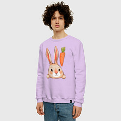 Свитшот хлопковый мужской Заяц с морковкой, цвет: лаванда — фото 2