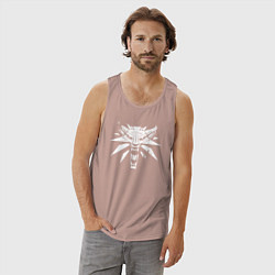 Майка мужская хлопок Ведьмак, цвет: пыльно-розовый — фото 2