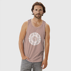 Майка мужская хлопок Компас вегвизир и узлы защиты воина, цвет: пыльно-розовый — фото 2