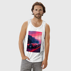 Майка мужская хлопок Суперкар едет около океана, цвет: белый — фото 2