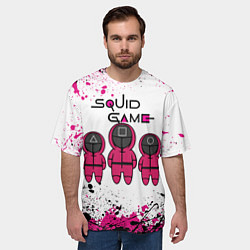 Футболка оверсайз мужская ИГРА В КАЛЬМАРА, СТРАЖИ БРЫЗГИ КРАСОК, цвет: 3D-принт — фото 2