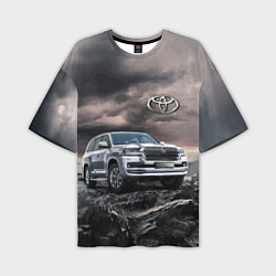 Мужская футболка оверсайз Toyota Land Cruiser 200 среди скал