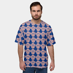 Футболка оверсайз мужская След собаки на синем фоне, цвет: 3D-принт — фото 2