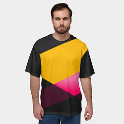 Футболка оверсайз мужская Желто-розовый дизайн на черном фоне, цвет: 3D-принт — фото 2