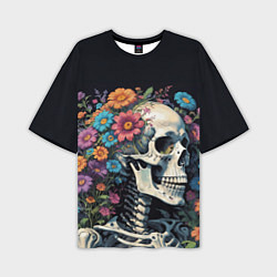 Мужская футболка оверсайз Улыбающийся скелет среди цветов