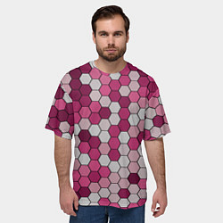 Футболка оверсайз мужская Камуфляж гексагон розовый, цвет: 3D-принт — фото 2