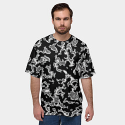 Футболка оверсайз мужская Капли жидкого металла - камуфляж на чёрном, цвет: 3D-принт — фото 2