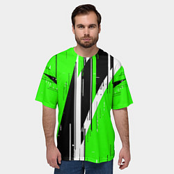 Футболка оверсайз мужская Чёрно-белые вертикальные полосы на зелёном фоне, цвет: 3D-принт — фото 2