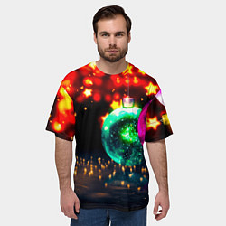 Футболка оверсайз мужская Новогоднее свечение игрушек, цвет: 3D-принт — фото 2