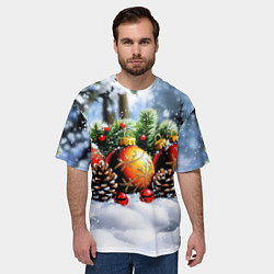 Футболка оверсайз мужская Красные и желтый новогодние шары, цвет: 3D-принт — фото 2