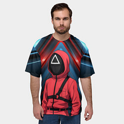 Футболка оверсайз мужская Игра в кальмара - страж в стиле аниме, цвет: 3D-принт — фото 2