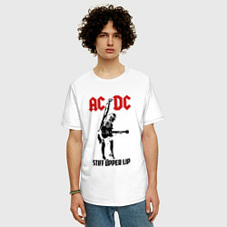Футболка оверсайз мужская AC/DC: Stiff Upper Lip, цвет: белый — фото 2