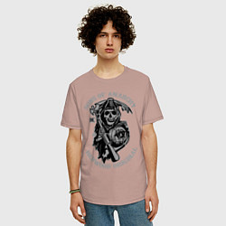 Футболка оверсайз мужская Sons of Anarchy: Redwood Original, цвет: пыльно-розовый — фото 2