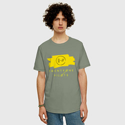 Футболка оверсайз мужская 21 Top: Yellow Trench, цвет: авокадо — фото 2