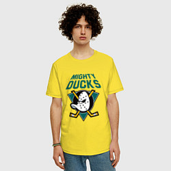 Футболка оверсайз мужская Анахайм Дакс, Mighty Ducks, цвет: желтый — фото 2