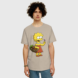 Футболка оверсайз мужская Lisa Simpson с гусеницей на даче, цвет: миндальный — фото 2