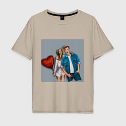 Мужская футболка оверсайз Пара влюбленных с шариком