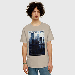 Футболка оверсайз мужская Moscow city обложка журнала, цвет: миндальный — фото 2