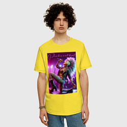 Футболка оверсайз мужская Барби поёт панк-рок, цвет: желтый — фото 2