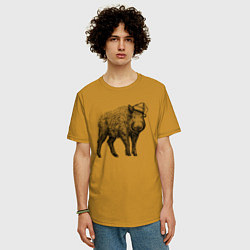 Футболка оверсайз мужская Кабан в новогоднем колпаке, цвет: горчичный — фото 2