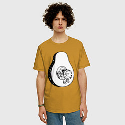 Футболка оверсайз мужская Космонавт и авокадо, цвет: горчичный — фото 2