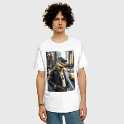 Футболка оверсайз мужская Крутой аллигатор в Нью-Йорке - нейроарт, цвет: белый — фото 2