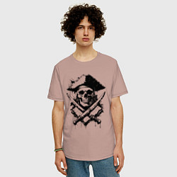 Футболка оверсайз мужская Пиратский череп с мечами, цвет: пыльно-розовый — фото 2