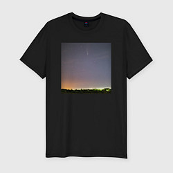 Мужская slim-футболка Комета на фоне ночного неба