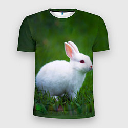 Мужская спорт-футболка Кролик на фоне травы