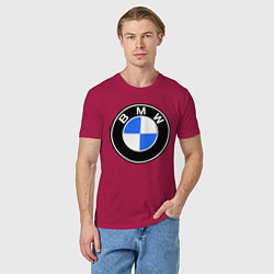 Футболка хлопковая мужская Logo BMW, цвет: маджента — фото 2
