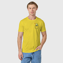 Футболка хлопковая мужская Авокадо в кармане, цвет: желтый — фото 2