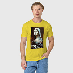 Футболка хлопковая мужская Mona Lisa from Elm street - horror, цвет: желтый — фото 2