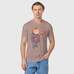 Футболка хлопковая мужская Влюбленный мишка, цвет: пыльно-розовый — фото 2