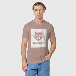 Футболка хлопковая мужская Енот белый штрих, цвет: пыльно-розовый — фото 2