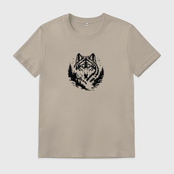 Футболка хлопковая мужская Голова волка над лесом, цвет: миндальный