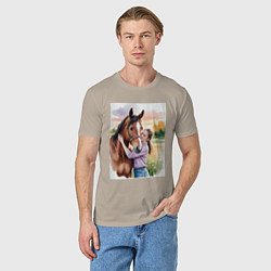 Футболка хлопковая мужская Обними меня крепче, цвет: миндальный — фото 2