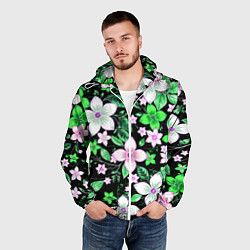 Ветровка с капюшоном мужская Зелёно-белые цветы на чёрном фоне, цвет: 3D-белый — фото 2