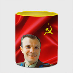 Кружка 3D Юрий Гагарин, цвет: 3D-белый + желтый — фото 2