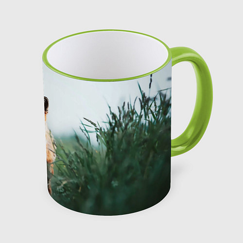 Кружка цветная Лисица в зелени / 3D-Светло-зеленый кант – фото 1