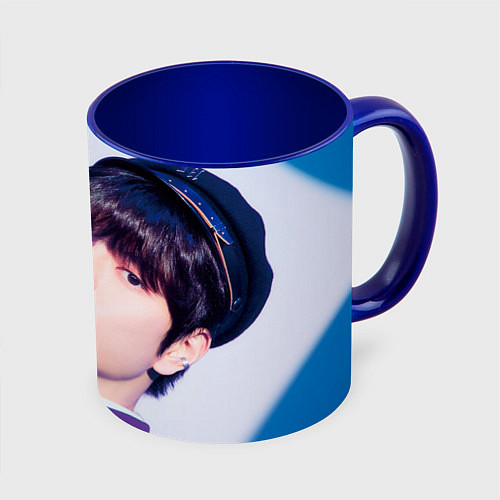 Кружка цветная Stray Kids 2nd World Tour Maniac Seungmin / 3D-Белый + синий – фото 1