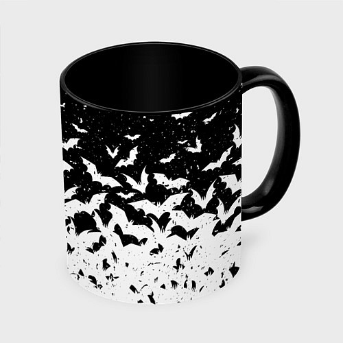 Кружка цветная Black and white bat pattern / 3D-Белый + черный – фото 1