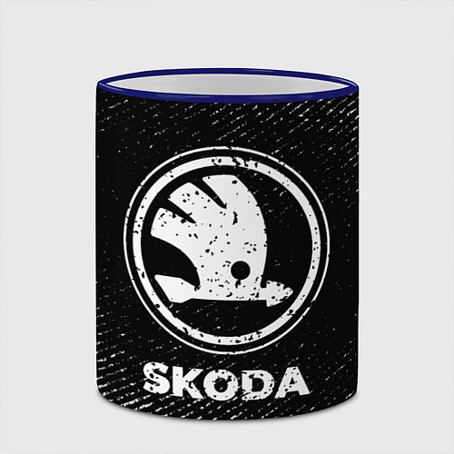 Кружка цветная Skoda с потертостями на темном фоне / 3D-Синий кант – фото 2