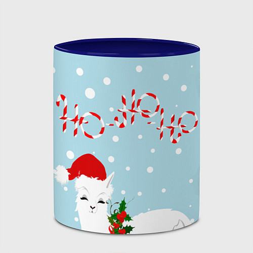 Кружка цветная Лама в роли Санта Клауса / 3D-Белый + синий – фото 2