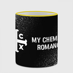 Кружка 3D My Chemical Romance glitch на темном фоне по-гориз, цвет: 3D-желтый кант — фото 2