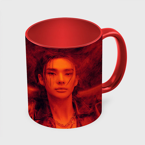 Кружка цветная Hyunjin and Minho in red smoke / 3D-Белый + красный – фото 1