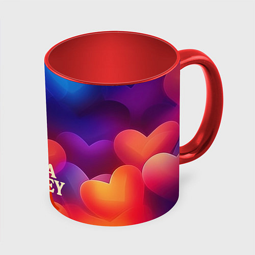 Кружка цветная Lana Del Rey на фоне сердечек / 3D-Белый + красный – фото 1